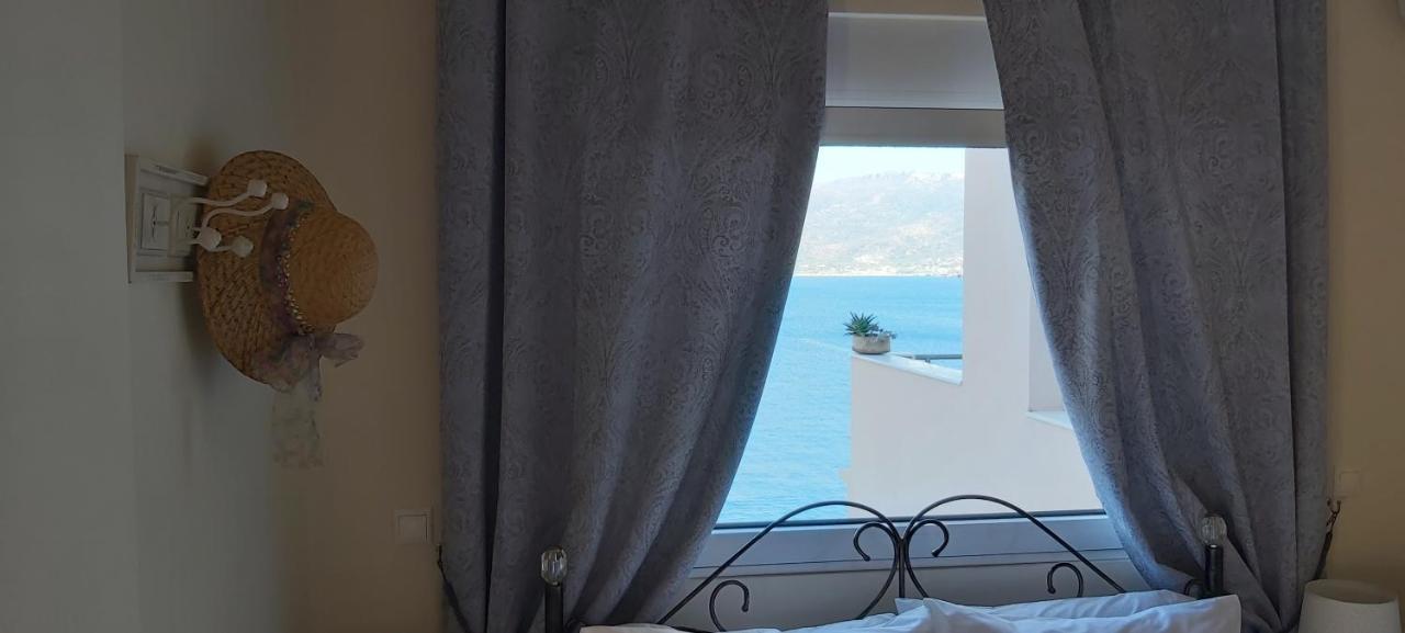 Le Grand Bleu Apartment Sitia  Luaran gambar
